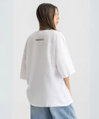 Oversized white t-shirt with bold Gandofli illustration, 100% cotton.